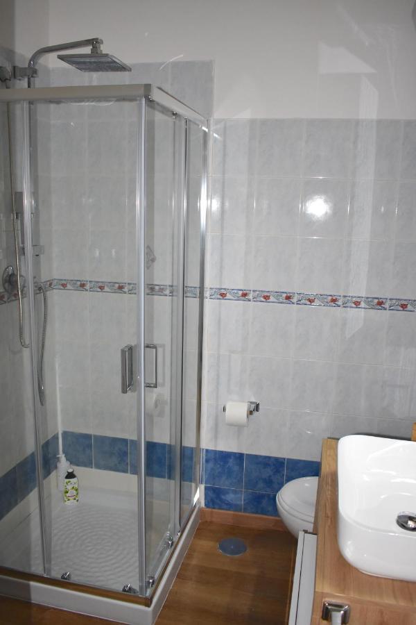 Casa Vacanze Oikia - Room Girasole Naples Extérieur photo